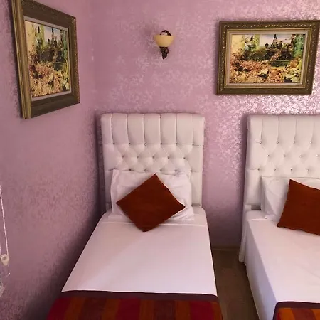 Ed Royal Hotel